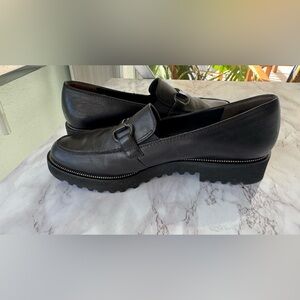 Paul Green Black Leather Loafer (Sz 8.5 US)